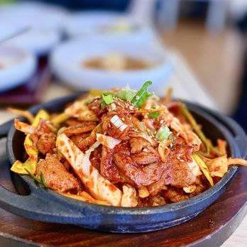 Sanbada signature dishes Slow Cooked Pork Belly
Belt Fish
Bulgogi Patty